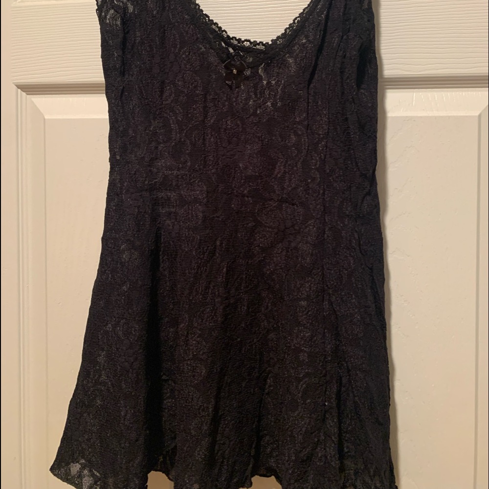 Ladies Black Lacey Nighty